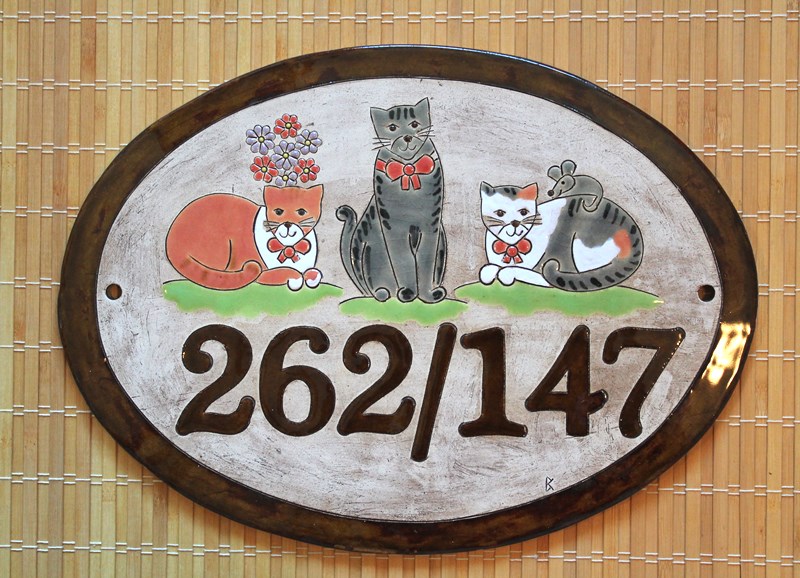 Keramické domovní číslo - kočky